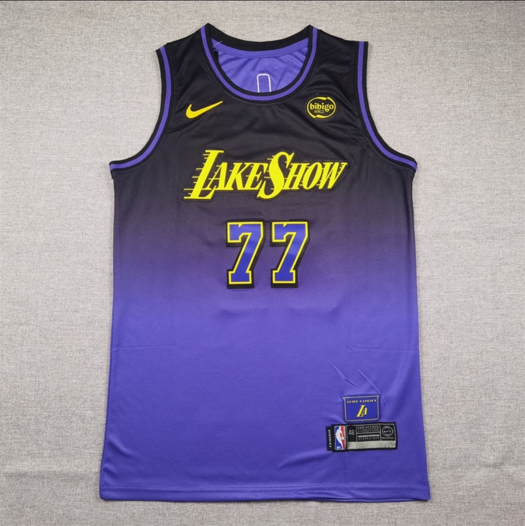 Luka Dončić Los Angeles Lakers jersey 