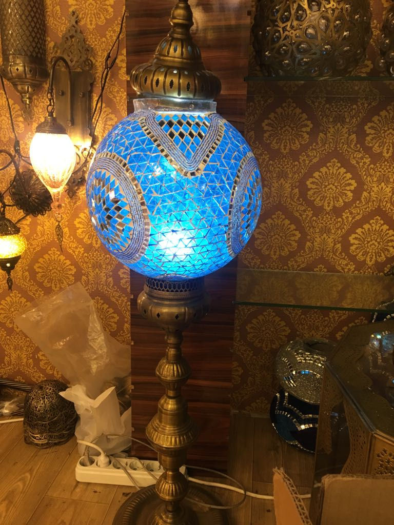 الصورة المصغرة: مصباح أرضي كبير من الفسيفساء التركي ، 110 سم (43.3 بوصة) ، أزرق