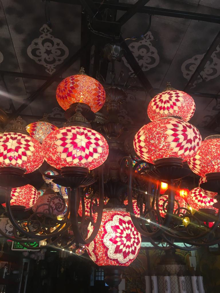 الصورة المصغرة: ثريا كبيرة من الفسيفساء ، 19 كرة أرضية ، 005