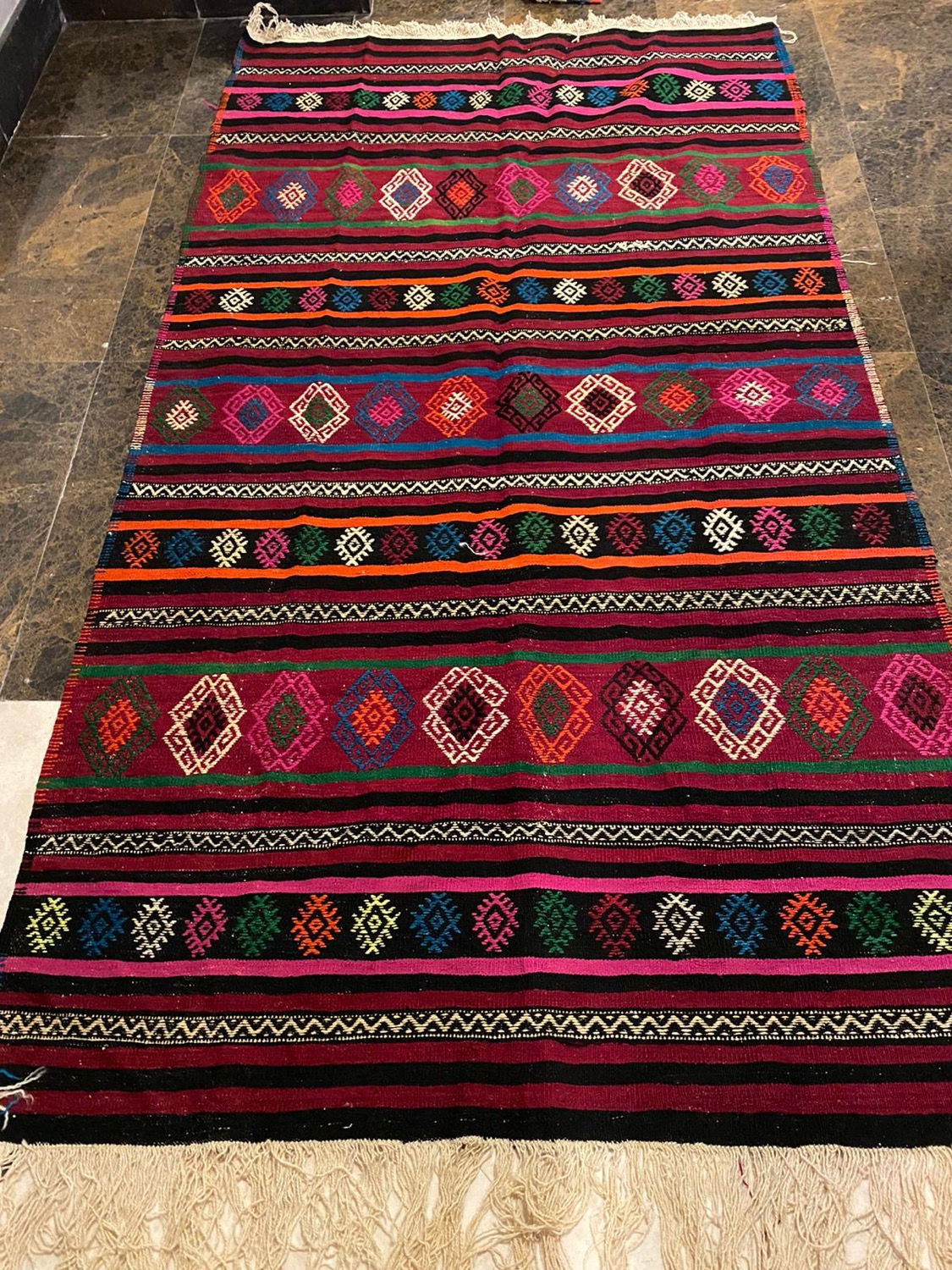 عداء كليم تركي كبير من طراز عتيق ، 290 × 150 سم (114 × 59 بوصة)