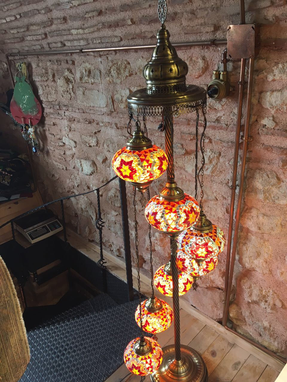 الصورة المصغرة: لمبة ارضية موزاييك تركي صناعة يدوية ، 7 لمبات ، احمر