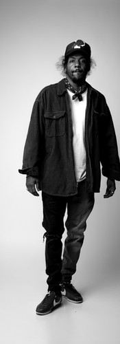 On September 23, RoseParade brings his energy to Important Ears Only, a stage built for talent, storytelling, and community. His performances balance lyrical precision with laid-back swagger, and while his past collaborations add credibility, it’s his voice, presence, and perspective that stand out. He’s teasing his new single, “Walk on Water,” which further cements his connection to LBC culture while introducing audiences to the next evolution of his sound.