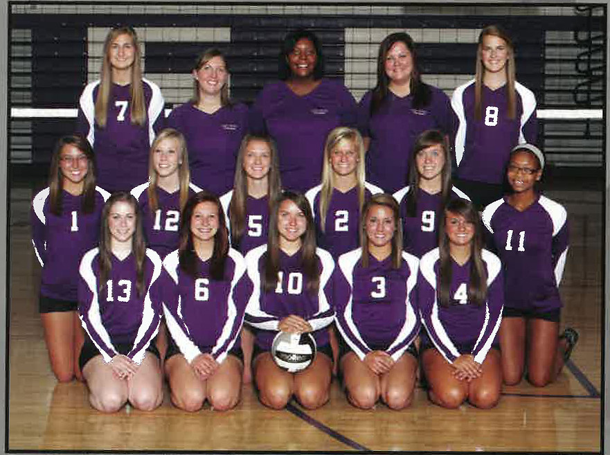 2012 Volleyball team photo.jpg