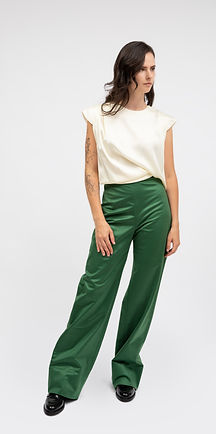 pants-green-top-white_1012.jpg