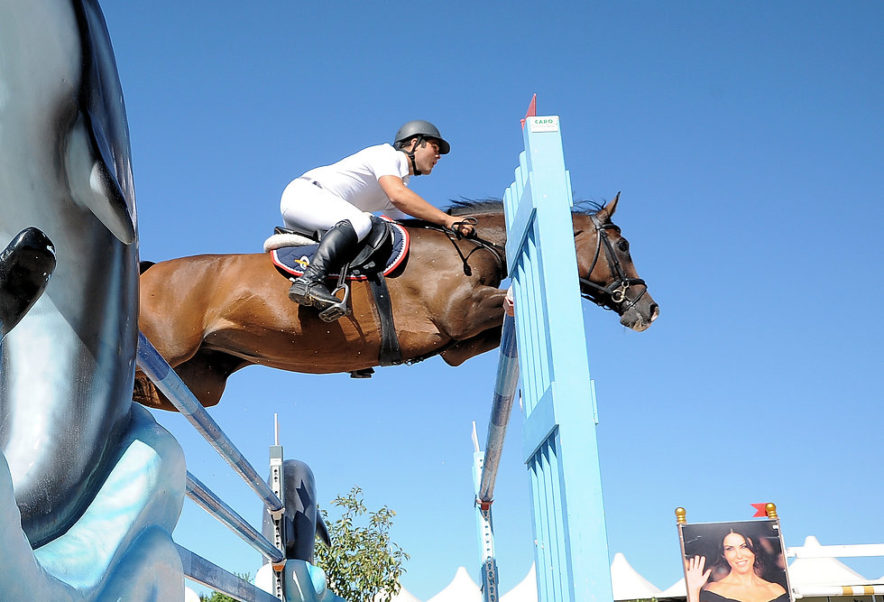 horses_riviera_resort_Giulio_ Di_Renzo.jpg