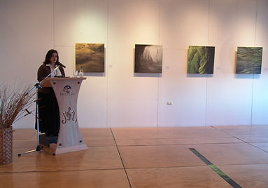 Opening Plumas, plumage of New Zealand and Chilean Birds