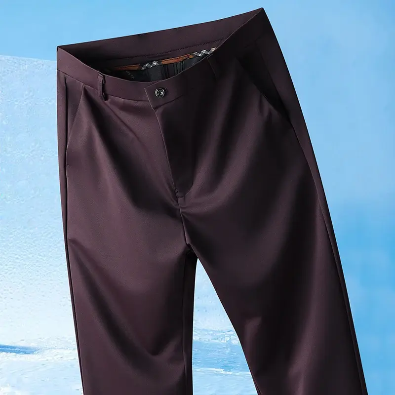 Thumbnail: Calça masculina casual marrom elástica de corte reto