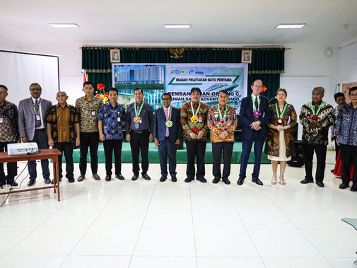 PERLETAKAN BATU PERTAMA PEMBANGUNAN GEDUNG C RUMAH SAKIT ADVENT MANADO