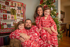 KrzyzanowskiFamily-2020HolidayPortraits-7.jpeg