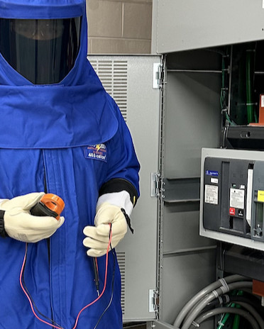 IESC-Arc-Flash-Photo-1-_-cropped_edited.jpg