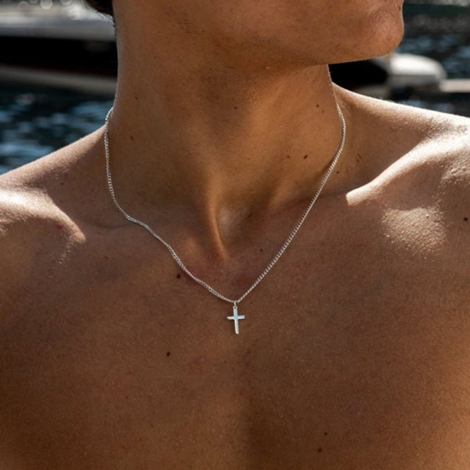 Colar minimalista com pingente de cruz da eFashion para homens, presente perfeit