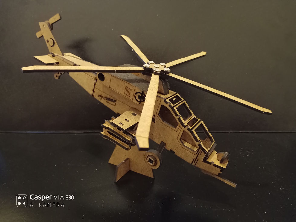 T129 Atak Helikopter Ahşap Maket