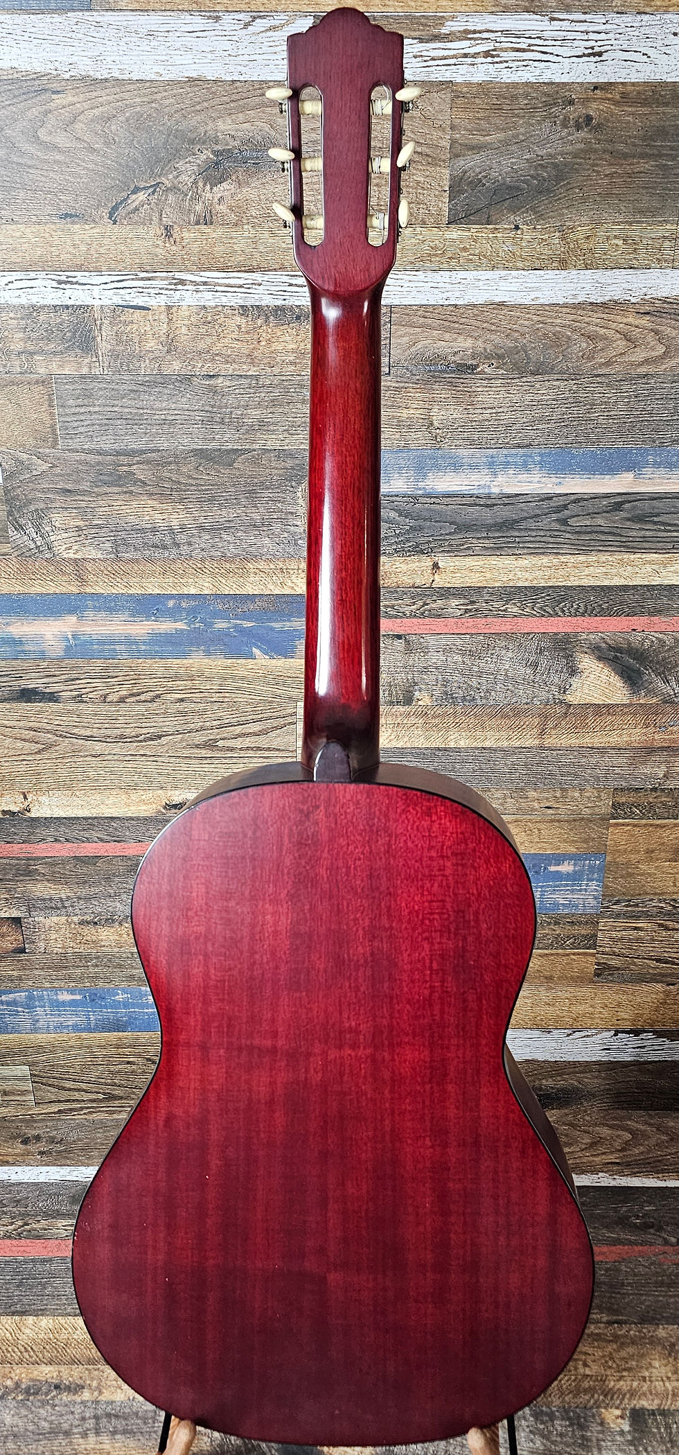 Thumbnail: 1965 Guild Mark II Classical