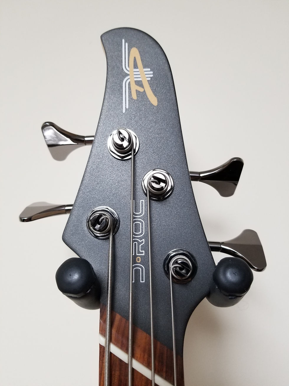 Thumbnail: Dingwall D-Roc Standard 4-string - Gloss Metalflake Aquamarine