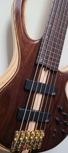 Ibanez BTB1806 6-string Neck-through | John Fox Bass