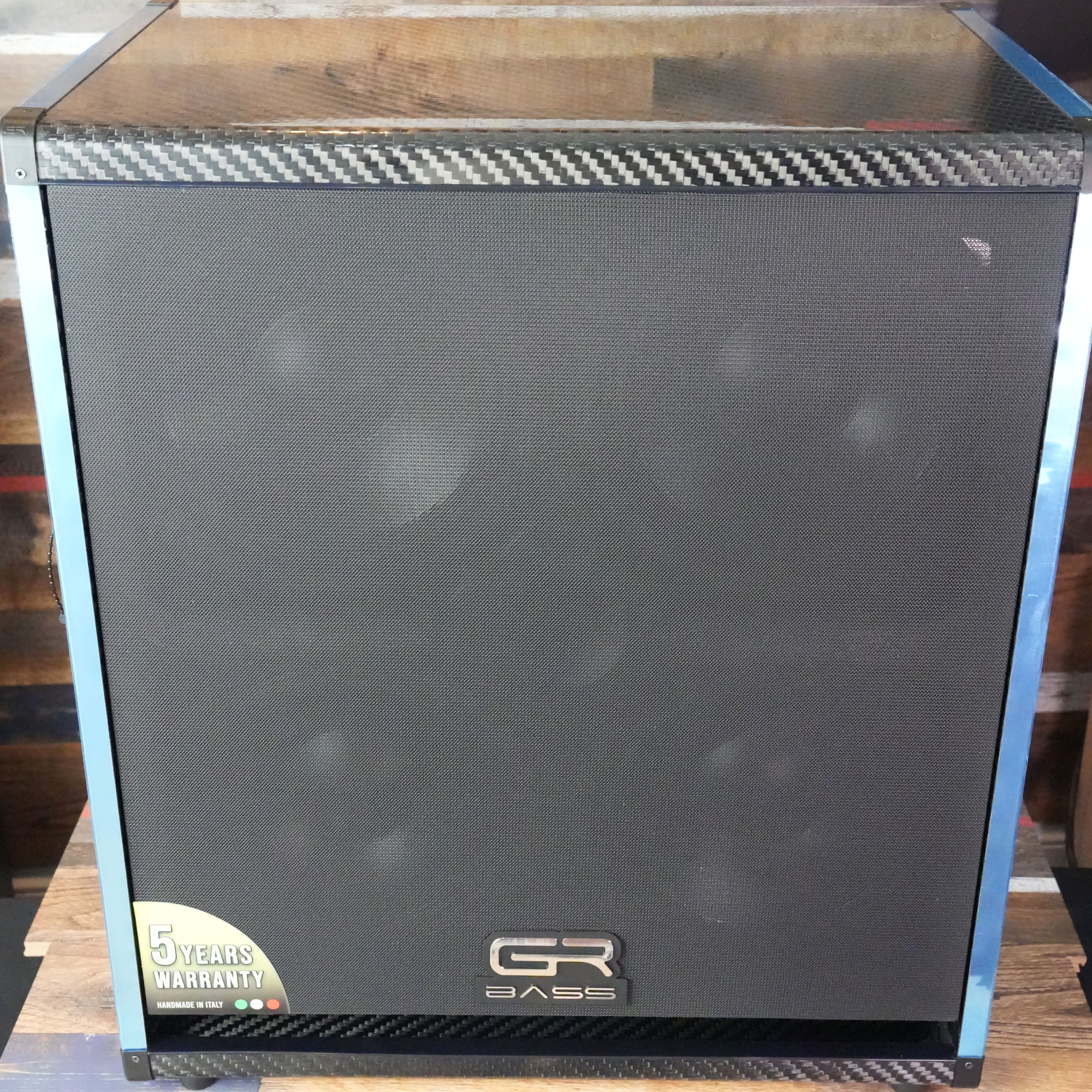 GR Bass AT 410-800 ACT 4x10" 800W Powered bass speaker - just 34 lbs!