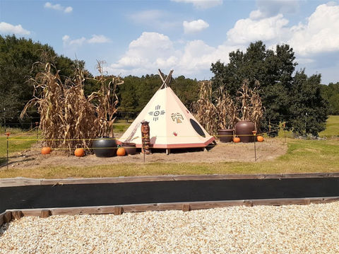 putt putt tent.jpg