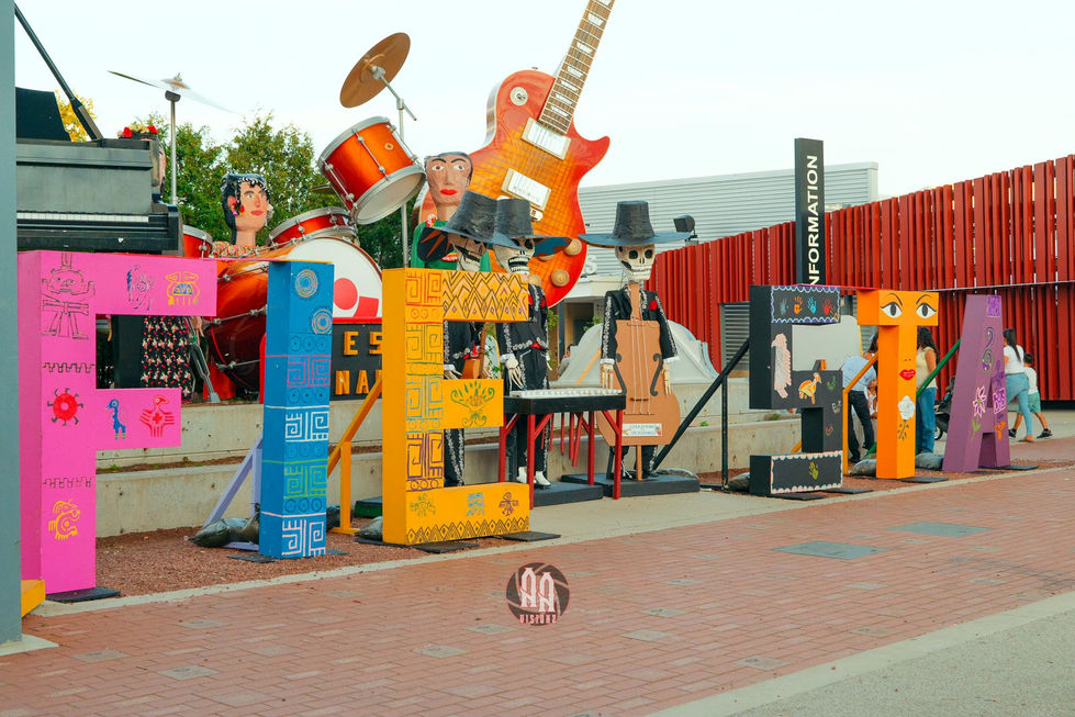 Mexican Fiesta Fest - Milwaukee, WI - Latino Artist Festival-03.jpg