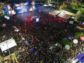 Pedra Fest 2025, o maior São João fora de época, é sucesso de público e movimenta Delmiro Gouveia