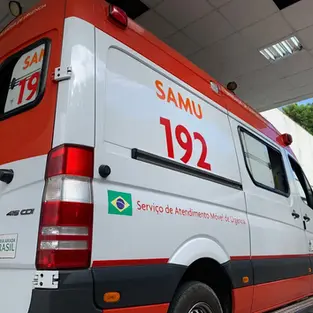 Jovem sofre queda de bicicleta e é socorrido pelo SAMU em Delmiro Gouveia