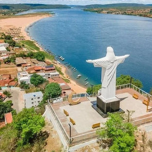 Homem preso por oferecer R$ 4 a criança em troca de beijo é solto em audiência de custódia em Pão de Açúcar