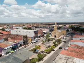Polícia Civil prende homem acusado de tentativa de homicídio e feminicídio em Olho d’Água das Flores
