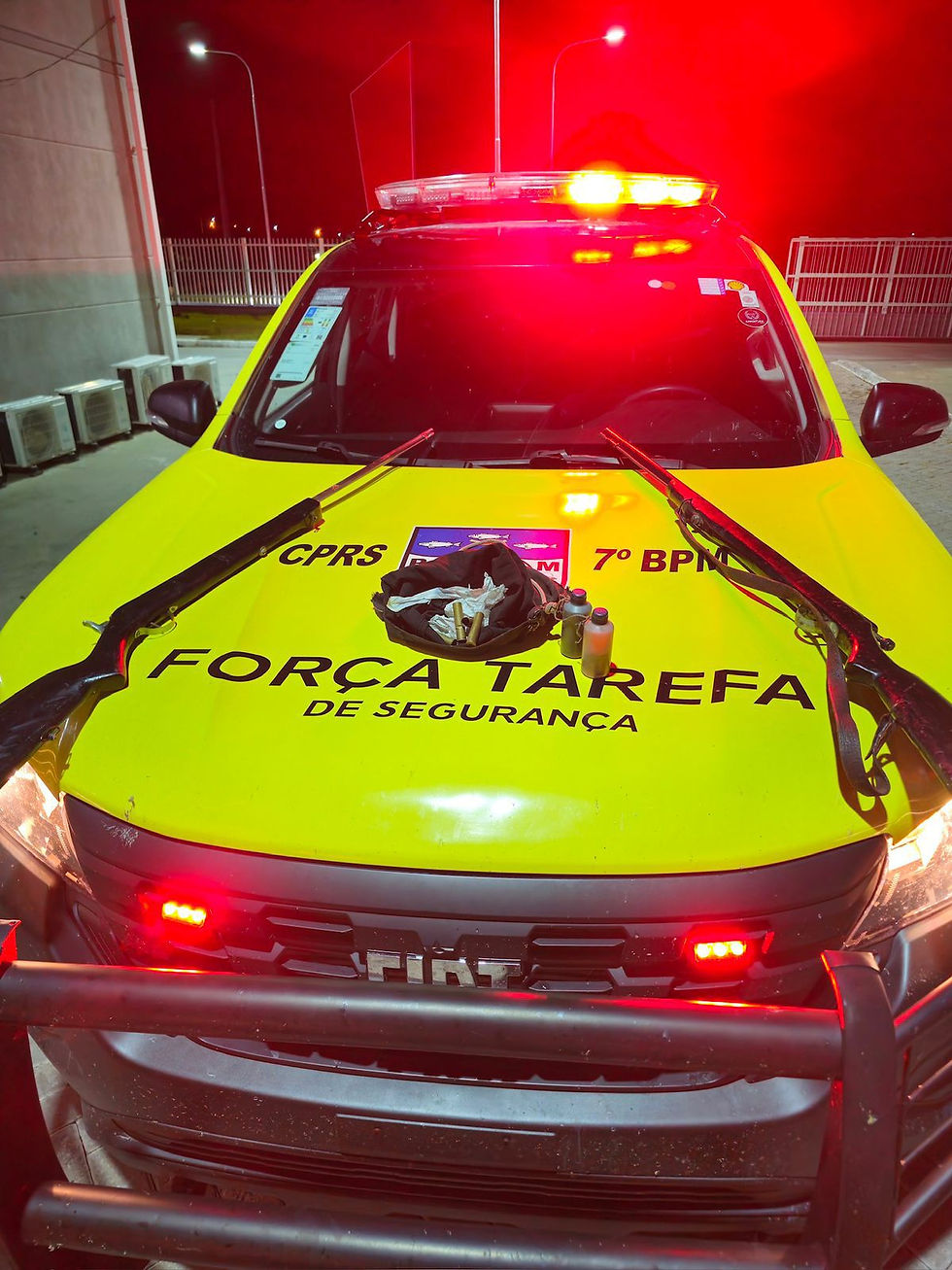 Homem agride jovem em circo e esconde armas no matagal em Maravilha