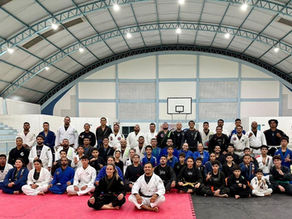 Barragem Leste recebe campeões mundiais em seminário internacional de Jiu-Jitsu