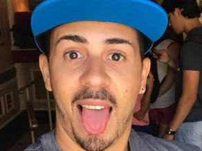 Carlinhos Maia diz que recebeu convite para tomar vacina contra a Covid-19 em Alagoas; governo nega