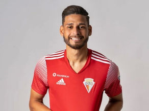 Tarcísio Martins estreia na temporada e garante empate do Vilafranquense em Portugal