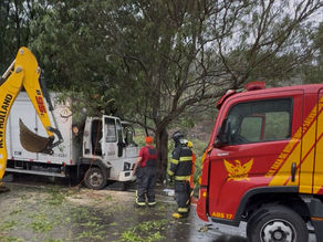 Grave acidente na AL-145 deixa dois homens feridos na “Curva do S” em Água Branca