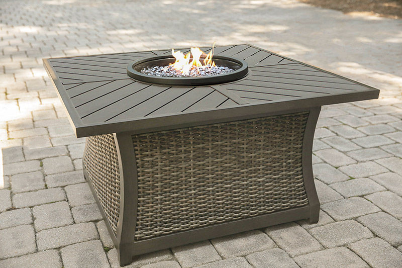 Congo Fireplace Patio