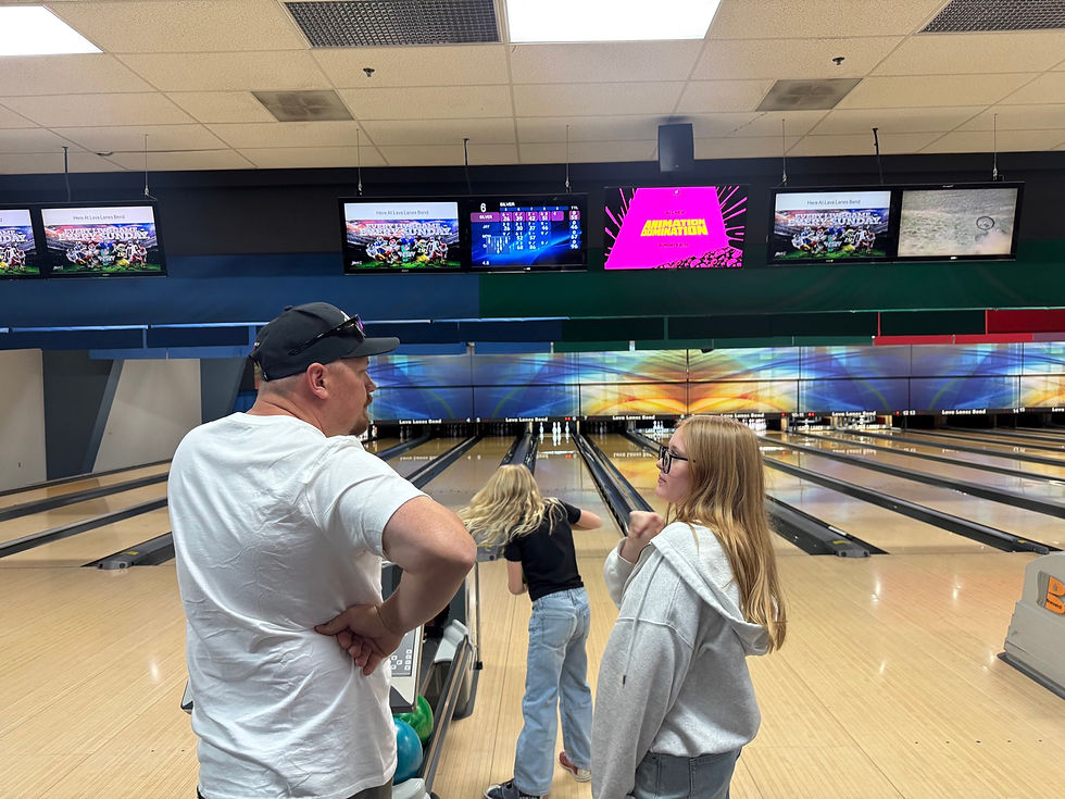 Family Bowling. 🎳