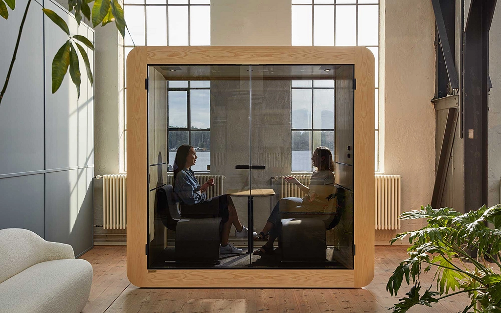 full_office-meeting-pod-the-gpod-slider-2000-1250-1.webp