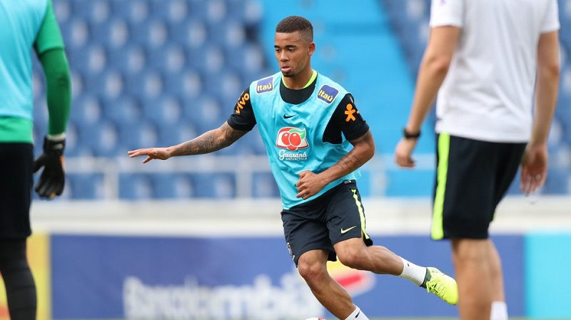 Gabriel Jesus começa a partida com a Colômbia na reserva - Lucas Figueiredo/CBF