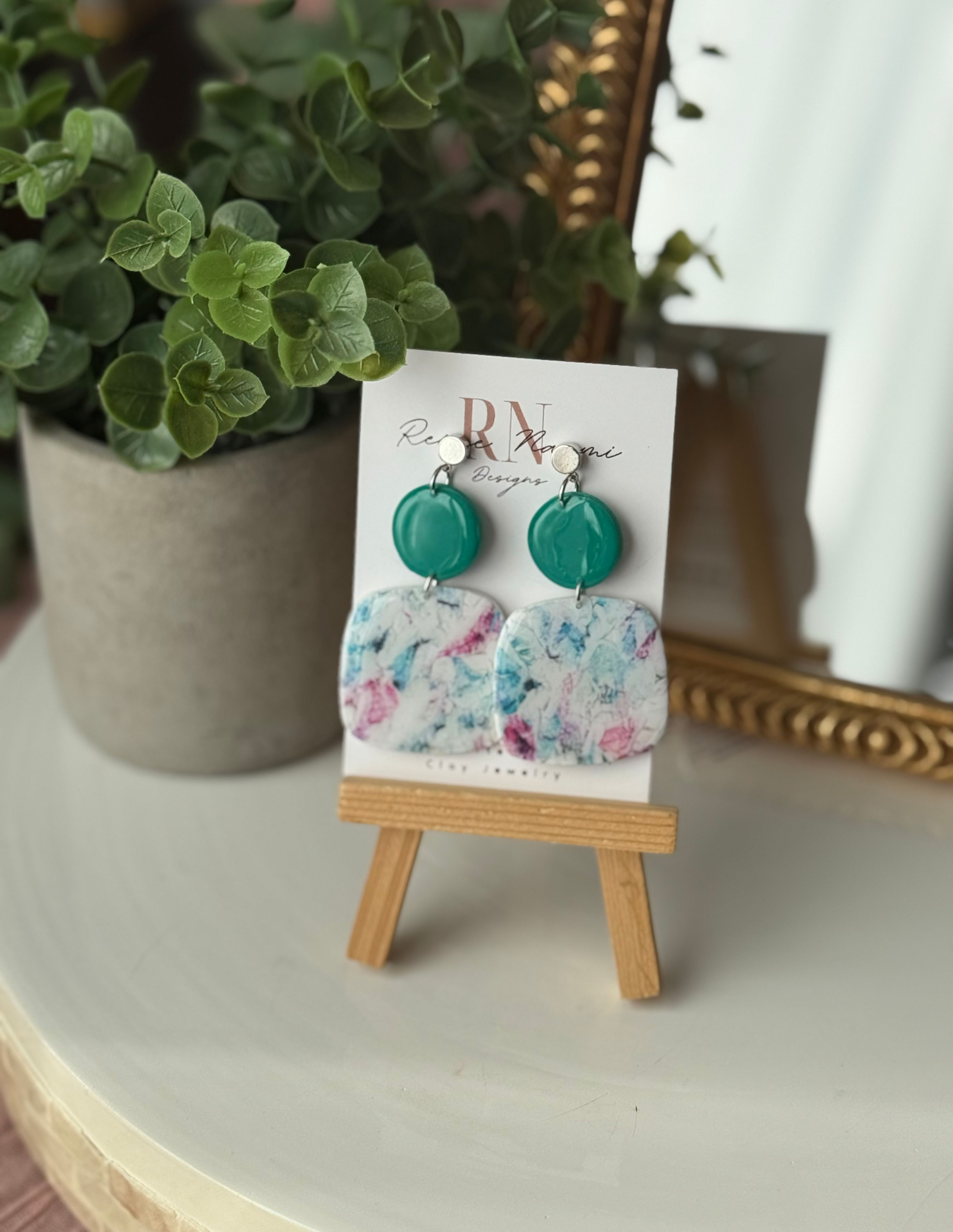 80’s green jungle dangle 