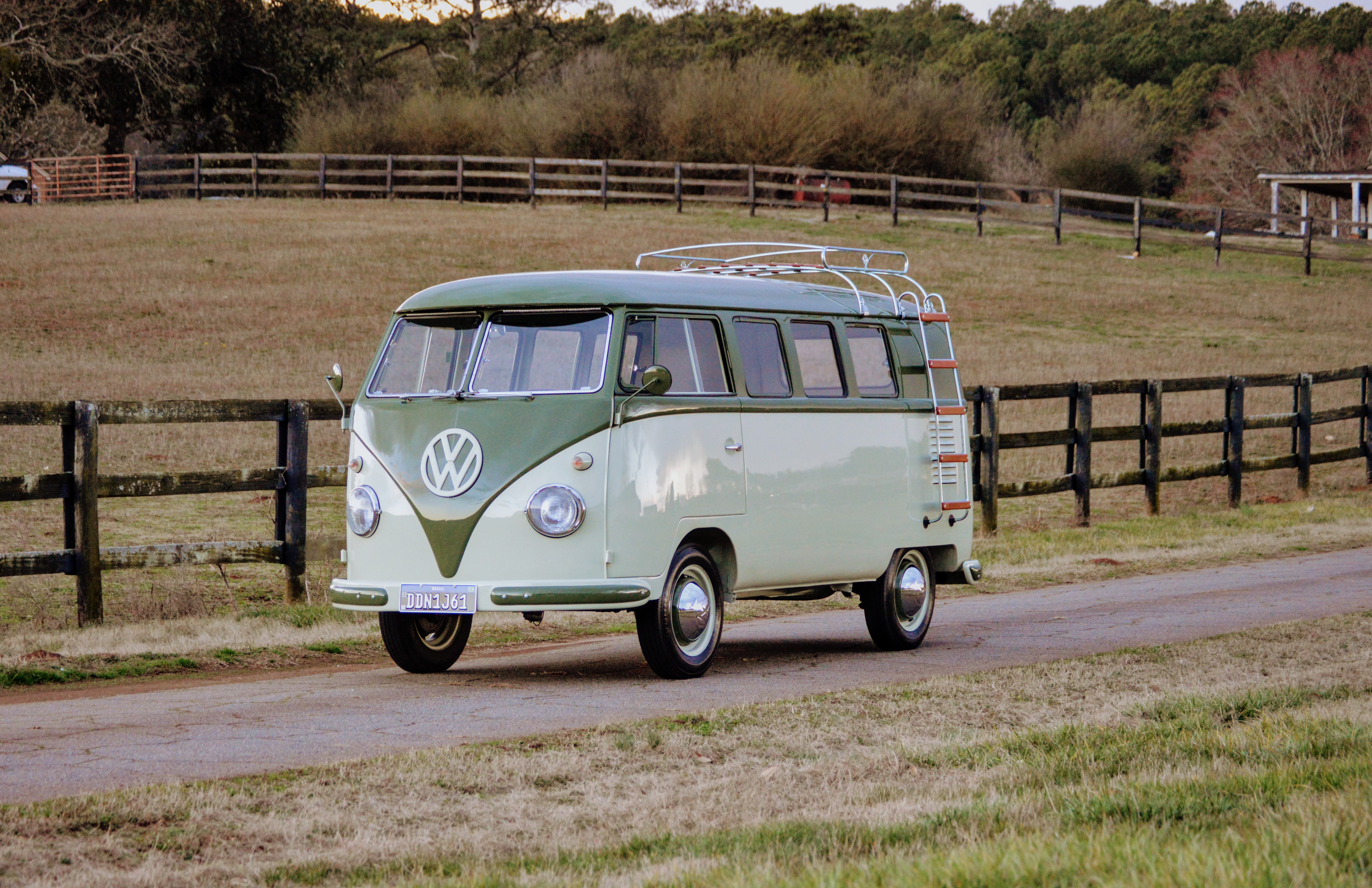 1961 Volkswagen Bus Type 2 (Brazilian Kombi)
