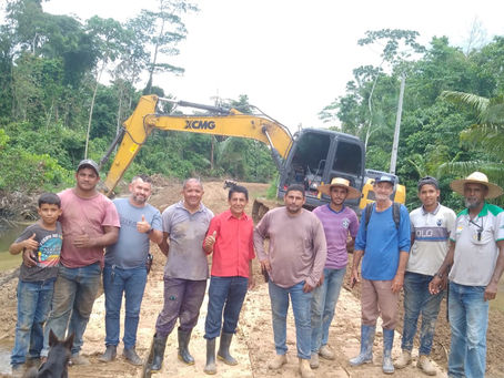 Vereador Véi Pescador acompanha serviços de manutenção e construção de pontes no Ramal Valha-me Deus