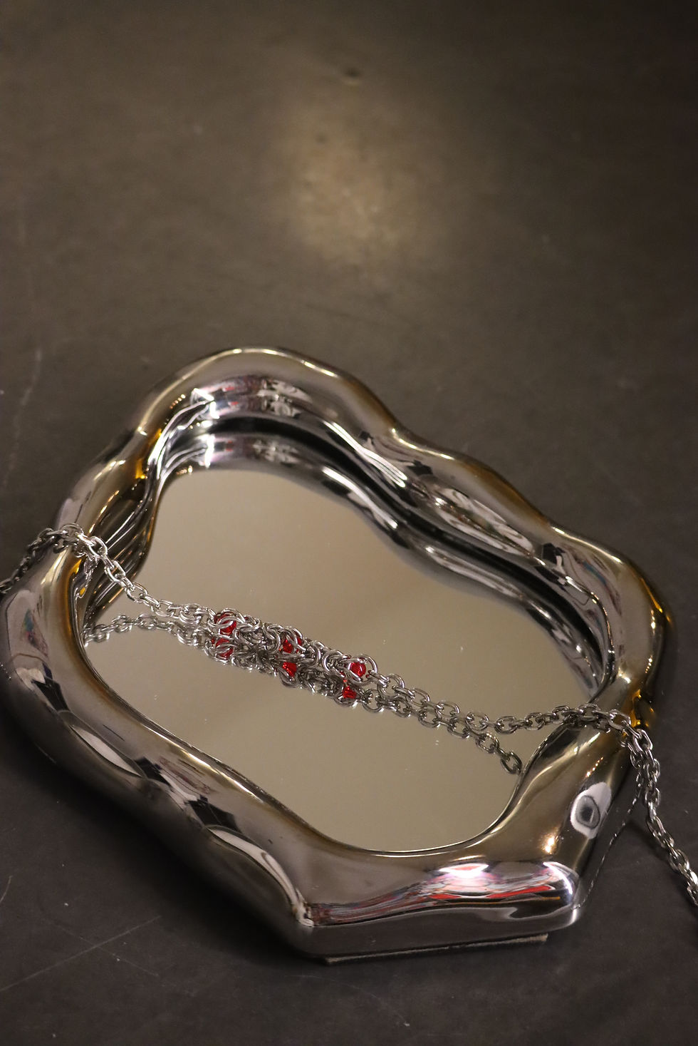 Thumbnail: Chainruby — Silver Bind-Chain Ruby Necklace