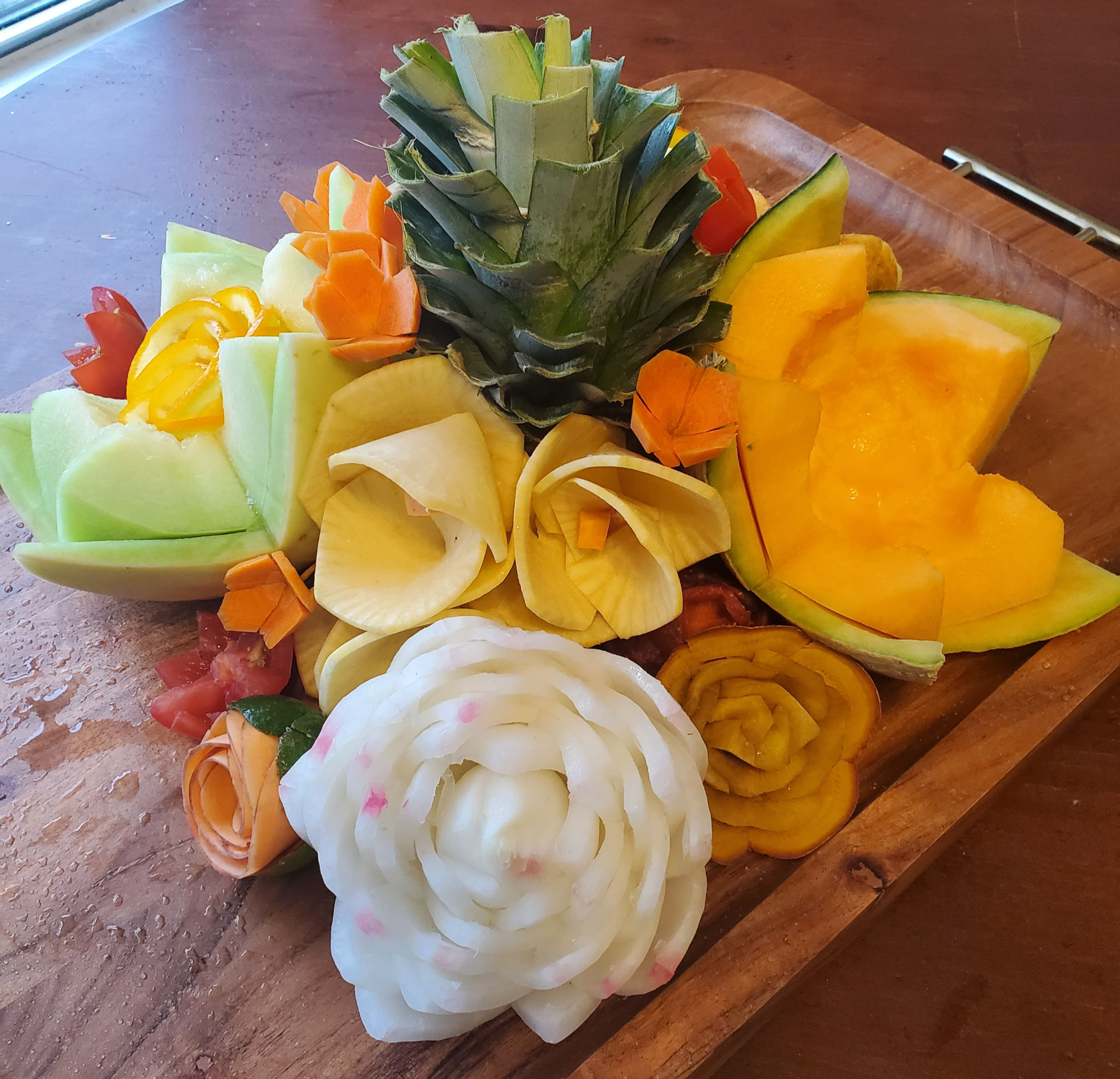 Fruit flower platter