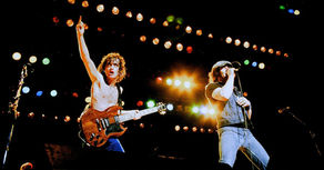 AC/DC - You Shook Me All Night Long - Live 2009