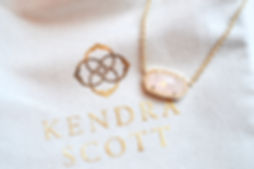 Kendra Scott necklace