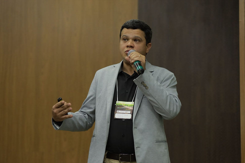 Anderson Alves de Souza Chefe do Núcleo do Serviço Geológico do Brasil - SGB/CPRM em Cuiabá-MT