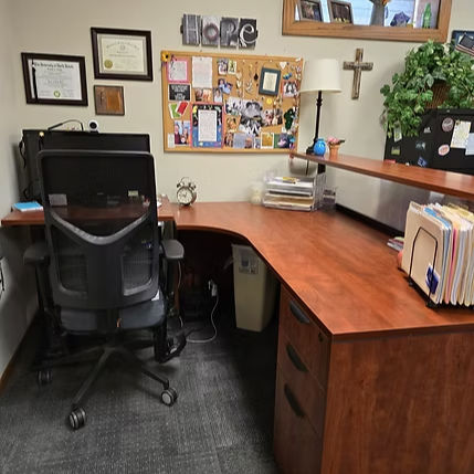 Jesus helped me clean my desk! (I am free!)