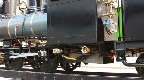 Accucraft - 2-4-0 with Tender (Custom Built) | Live Steam