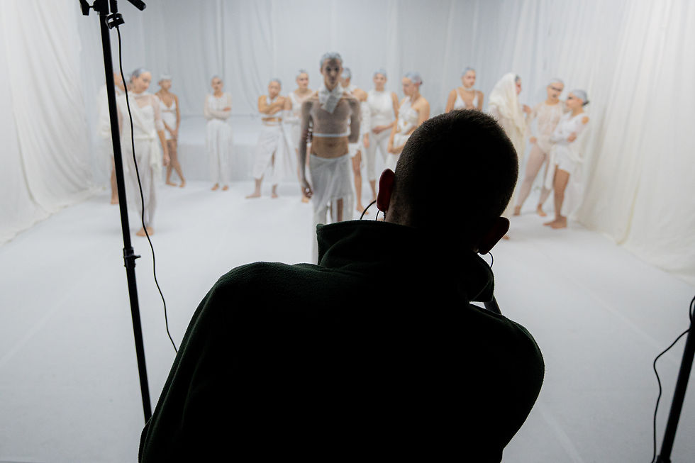 AUDIZIONI - FORMAZIONE DAMNEDANCERS