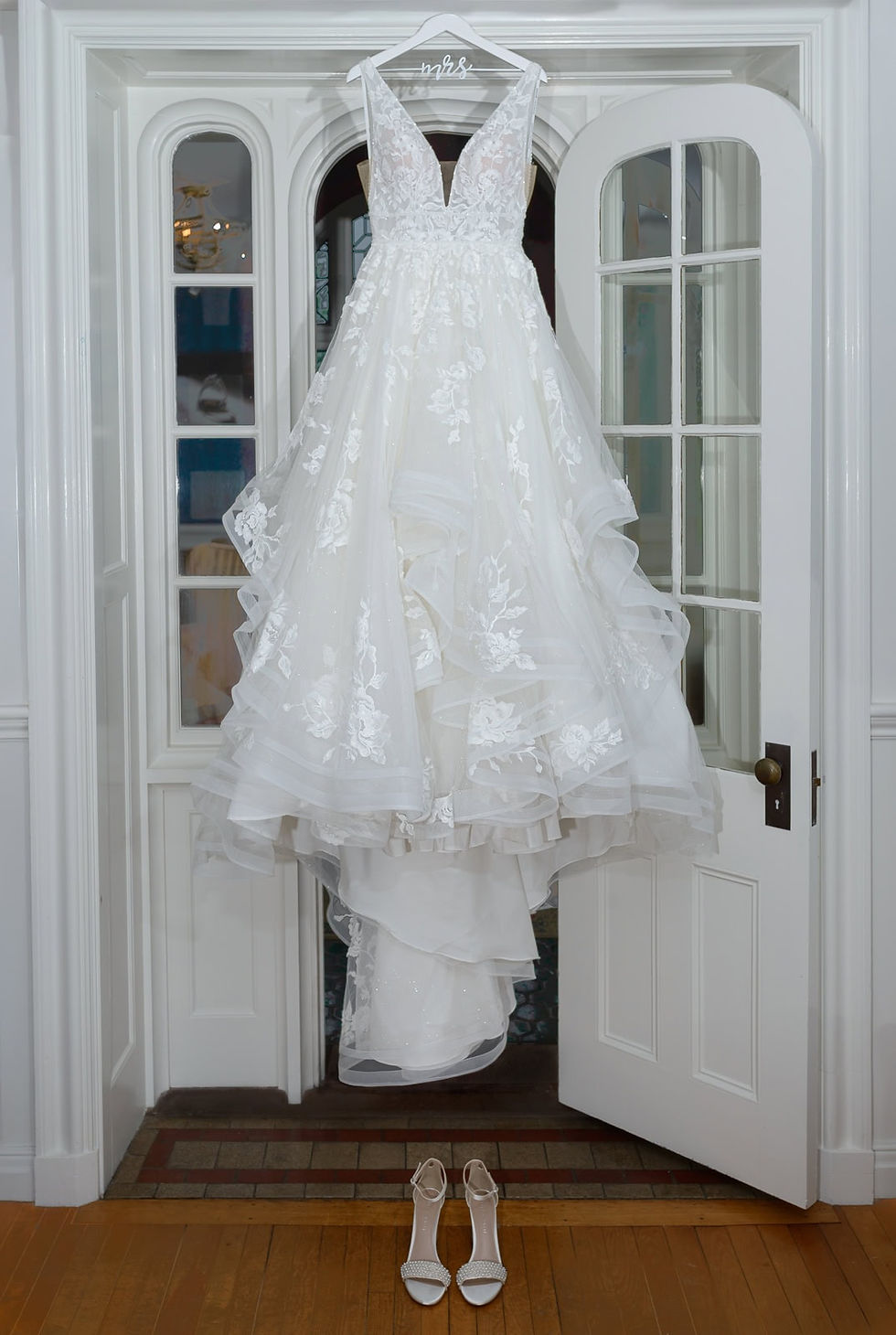 wedding-dress-in-the-doorway-ron-richman-photography.jpg