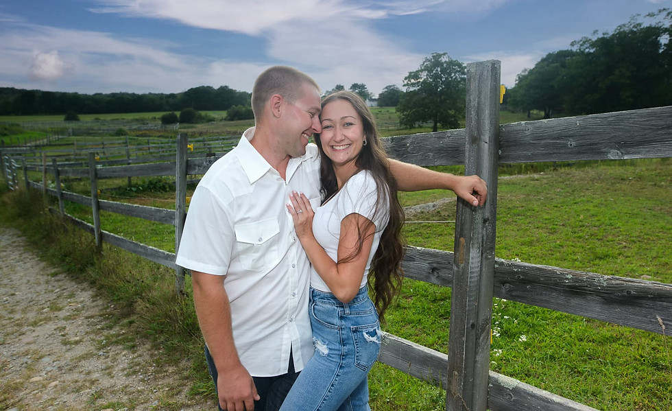 engaged-couple-on-a-farm-ron-richman-photography.jpg