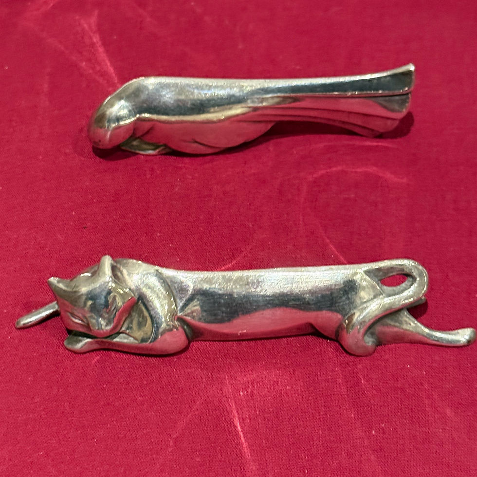 Миниатюра: 12 porte-couteaux animaliers par Marcel Sandoz pour Gallia