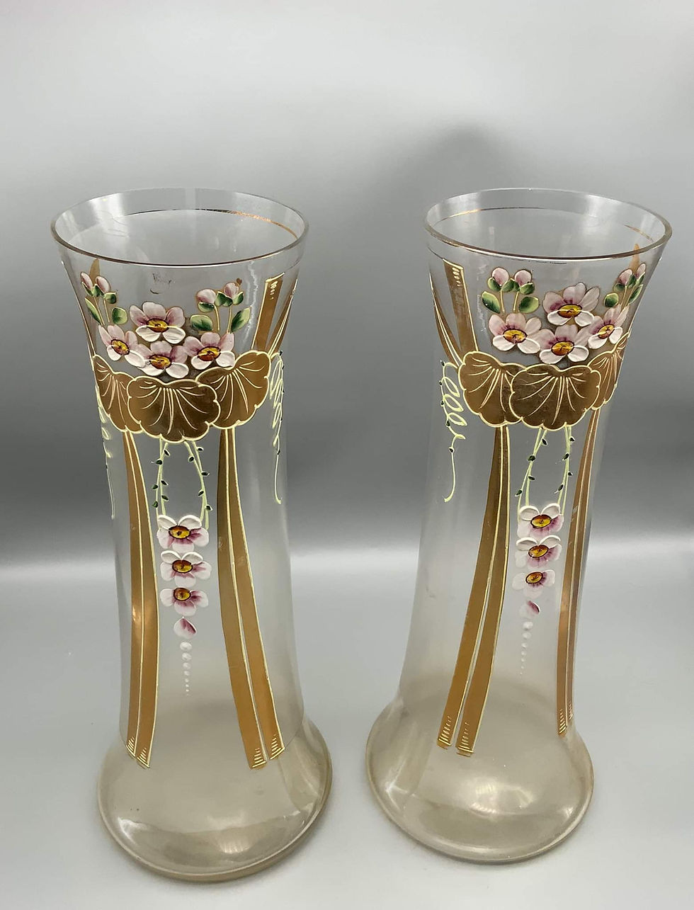 Thumbnail: Grande paire de vases émaillés